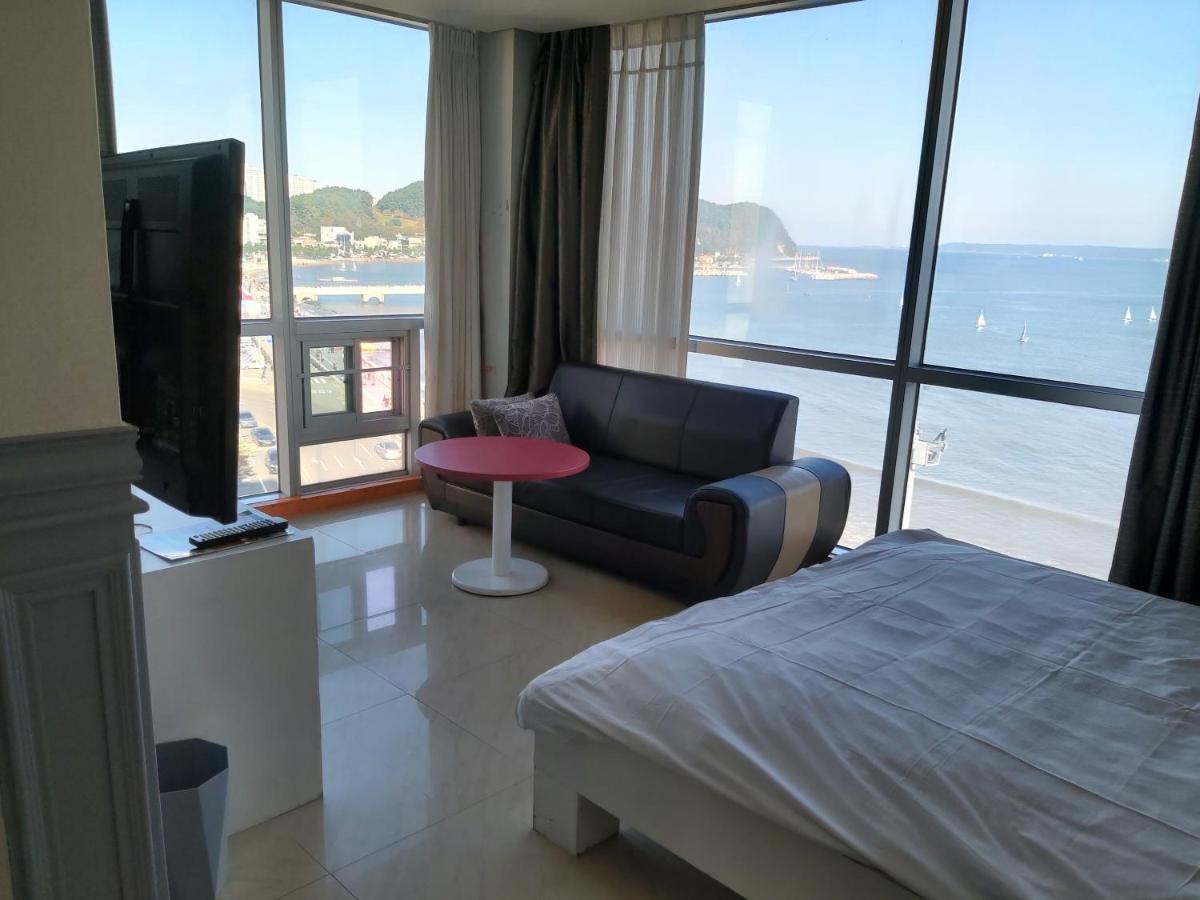 Pohang Valentine Hotel Екстер'єр фото